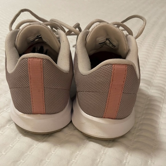 Women’s 8.5 - Nike Running Downshifter - Picture 5 of 5